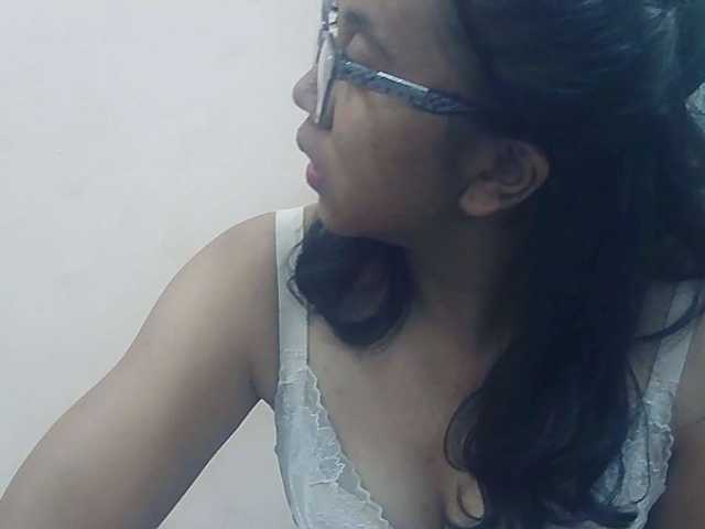 Ayischah live cam on BongaCams