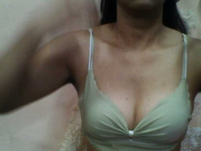 Ayischah live cam on BongaCams