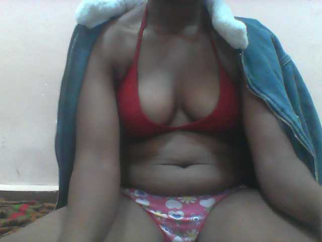 Ayischah live cam on BongaCams