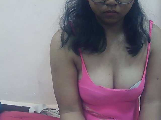 Ayischah live cam on BongaCams