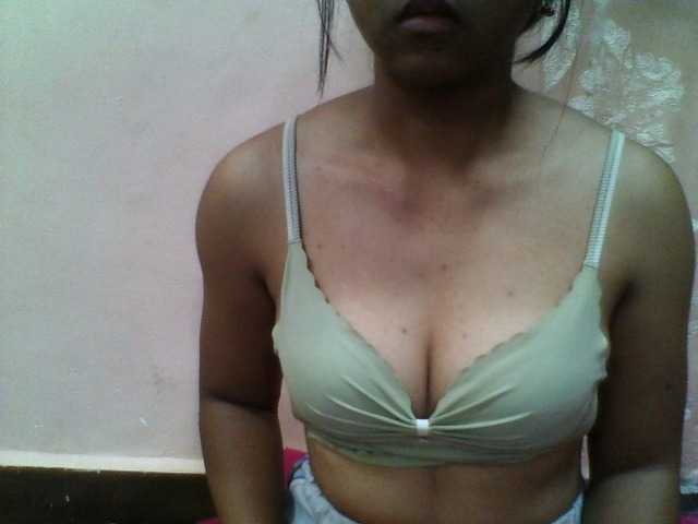 Ayischah live cam on BongaCams