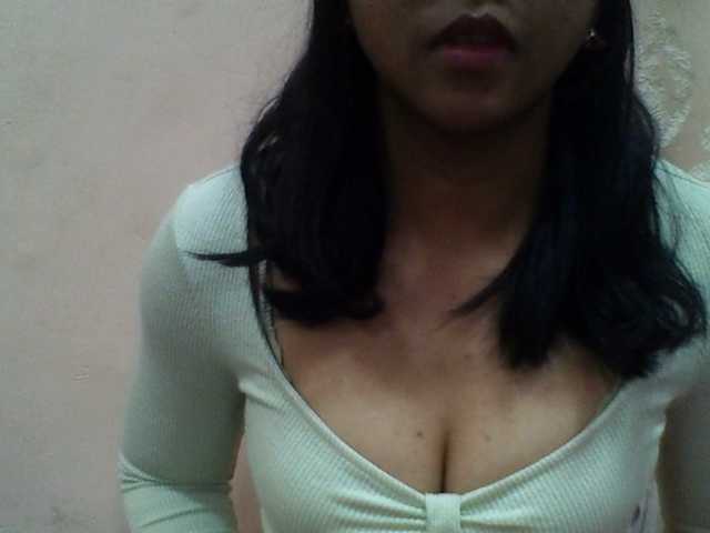 Ayischah live cam on BongaCams
