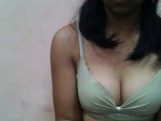 Ayischah live cam on BongaCams