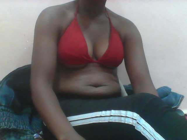 Ayischah live cam on BongaCams