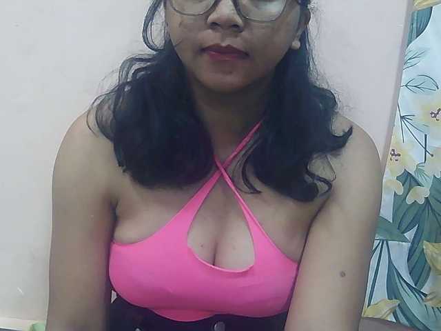 Ayischah live cam on BongaCams