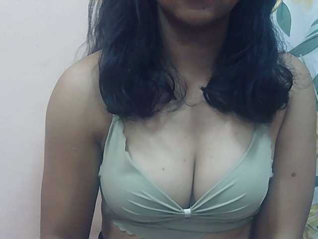 Ayischah live cam on BongaCams