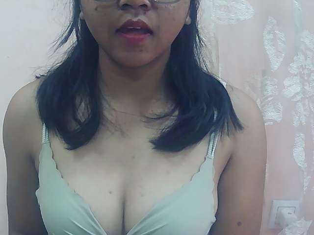 Ayischah live cam on BongaCams