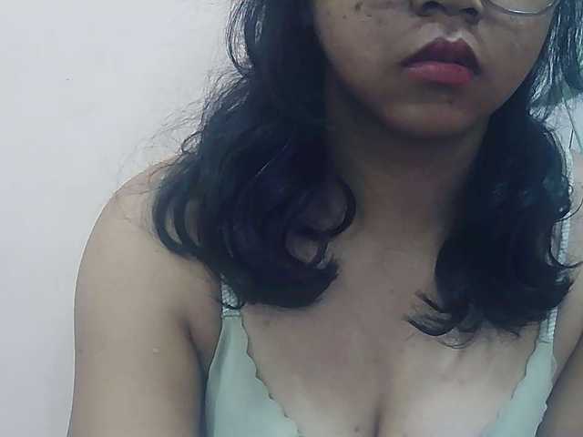 Ayischah live cam on BongaCams