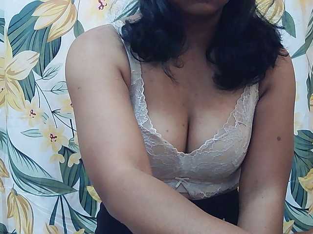 Ayischah live cam on BongaCams