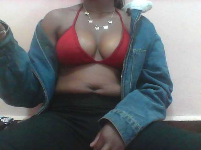 Ayischah live cam on BongaCams