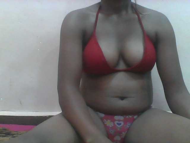 Ayischah live cam on BongaCams