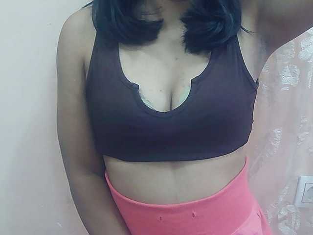 Ayischah live cam on BongaCams