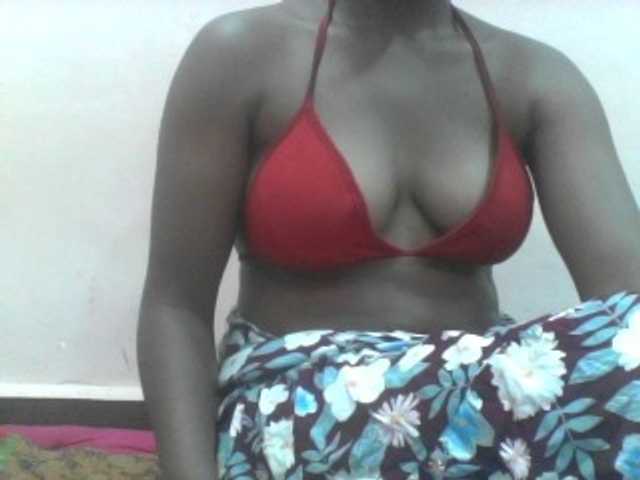 Ayischah live cam on BongaCams