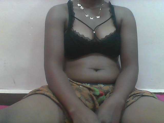 Ayischah live cam on BongaCams