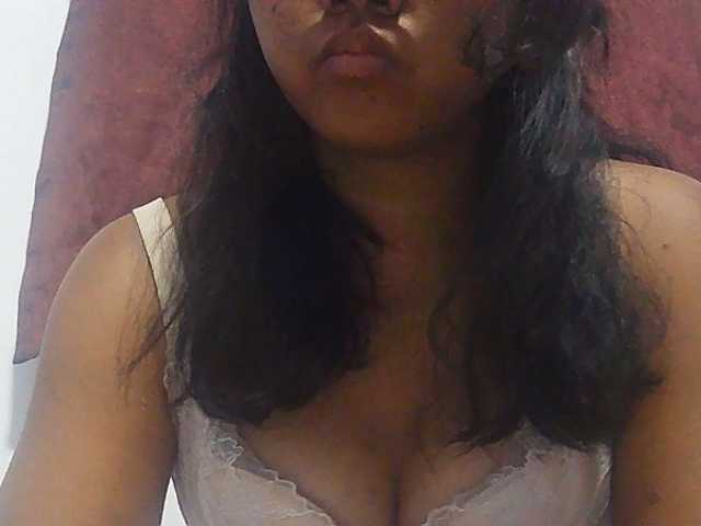 Ayischah live cam on BongaCams