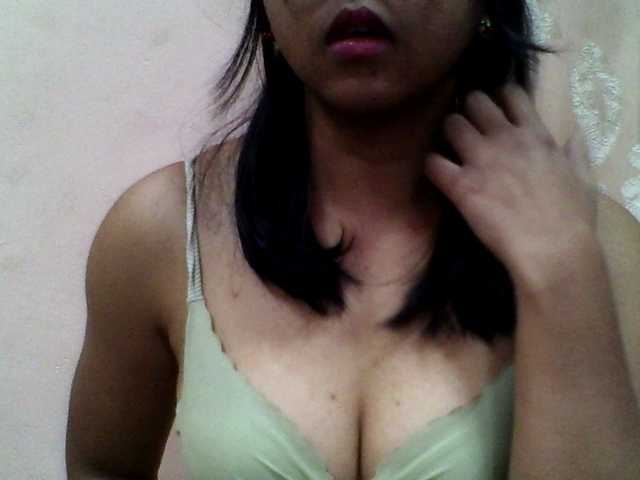 Ayischah live cam on BongaCams