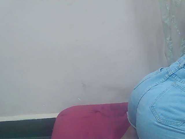 Ayischah live cam on BongaCams
