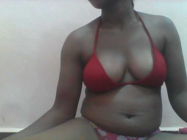 Ayischah live cam on BongaCams