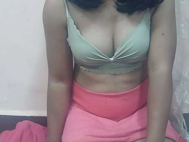 Ayischah live cam on BongaCams