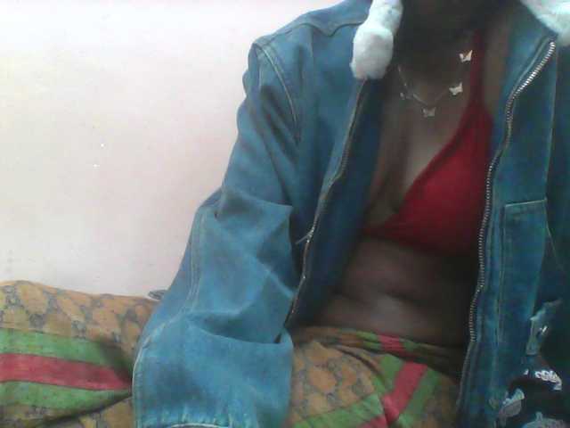 Ayischah live cam on BongaCams