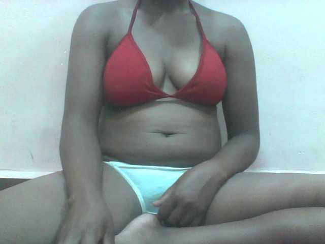 Ayischah live cam on BongaCams