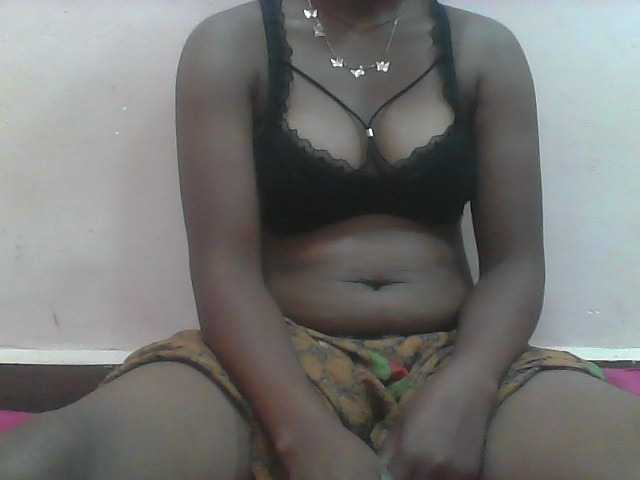 Ayischah live cam on BongaCams