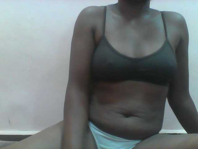 Ayischah live cam on BongaCams