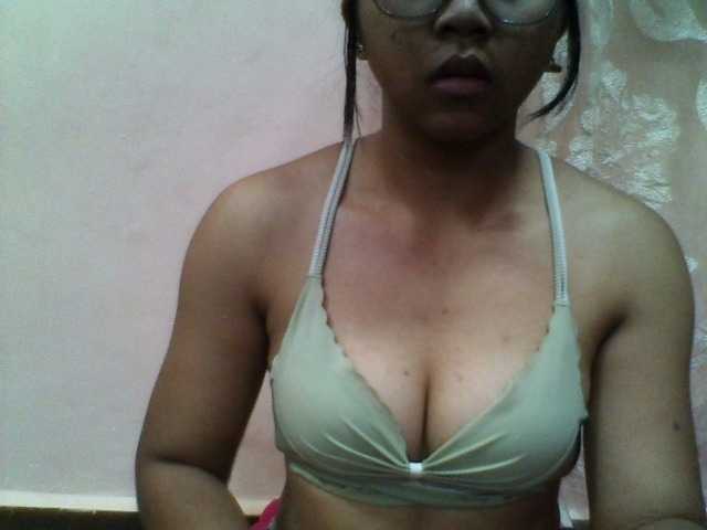 Ayischah live cam on BongaCams