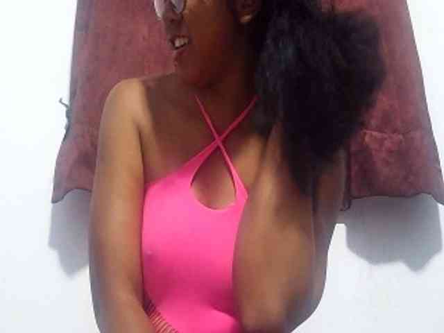 Modèle: Ayischah
