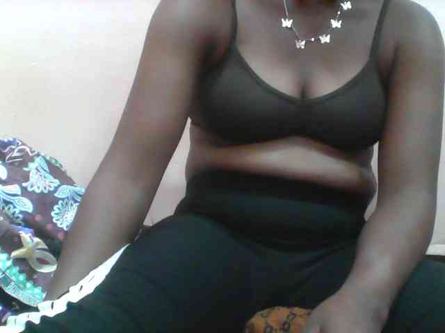 Modèle: Ayischah