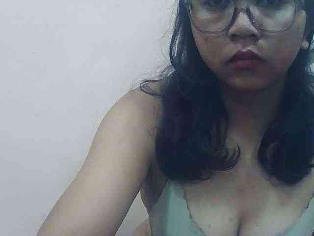 Ayischah Sex Cam Show