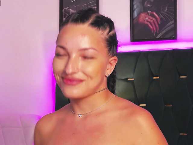BiancaVitale live cam on BongaCams