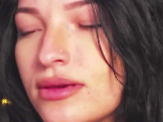 BiancaVitale live cam on BongaCams