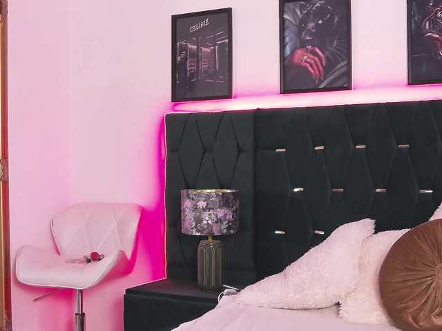 BiancaVitale live cam on BongaCams
