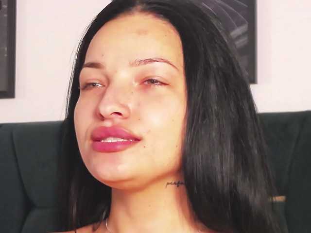 BiancaVitale live cam on BongaCams