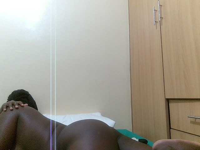 Shesprettya live cam on BongaCams
