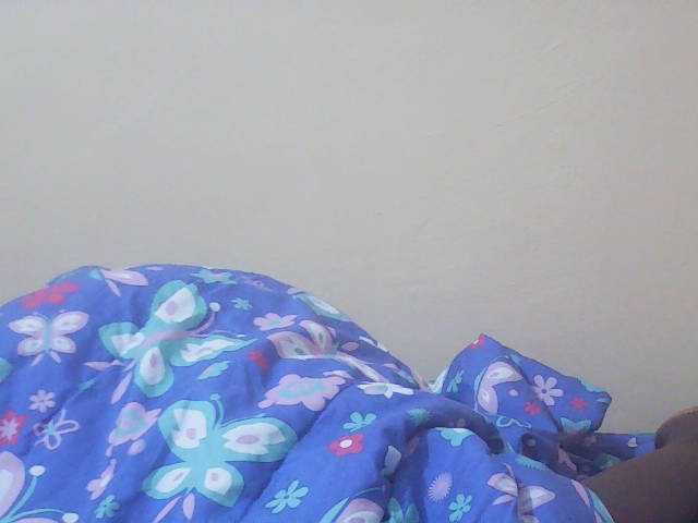 Shesprettya live cam on BongaCams