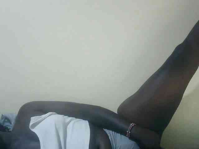Shesprettya webcam