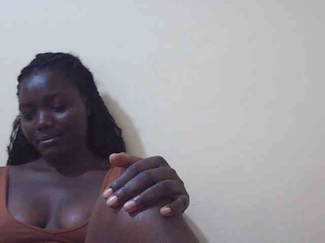 Shesprettya webcam