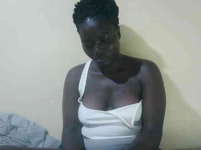 Shesprettya webcam