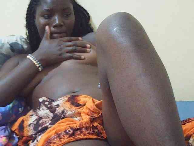 Shesprettya webcam