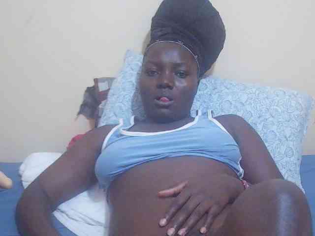 Shesprettya webcam