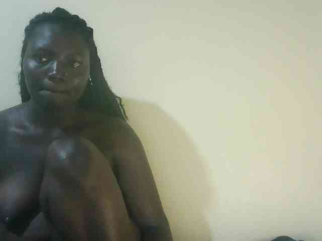 Shesprettya webcam
