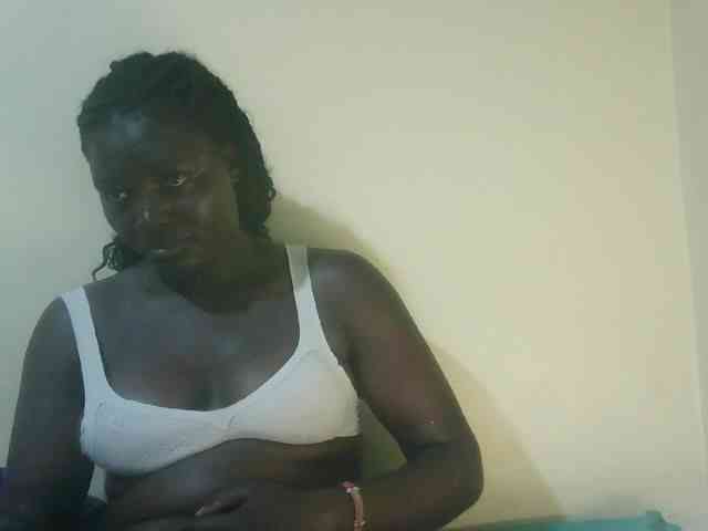 Shesprettya webcam