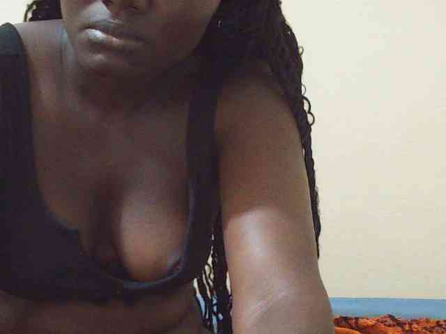 Shesprettya webcam