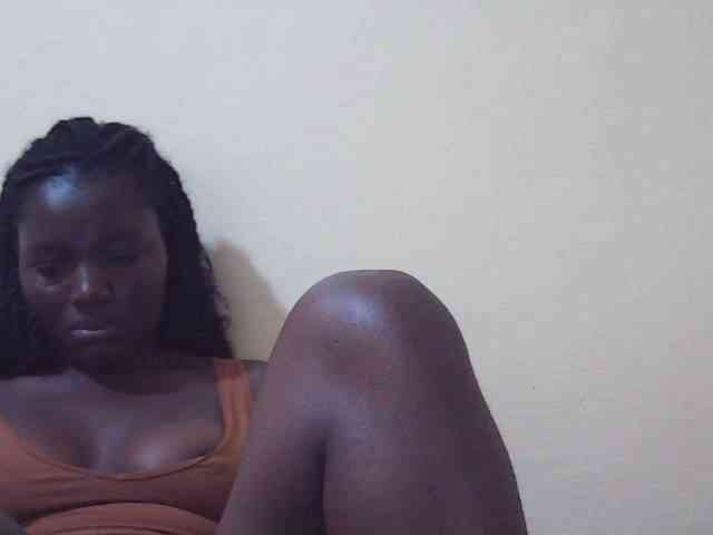 Shesprettya webcam