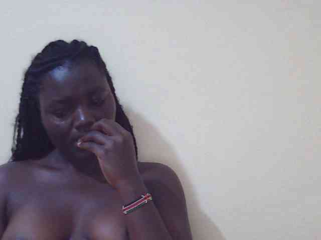 Shesprettya webcam