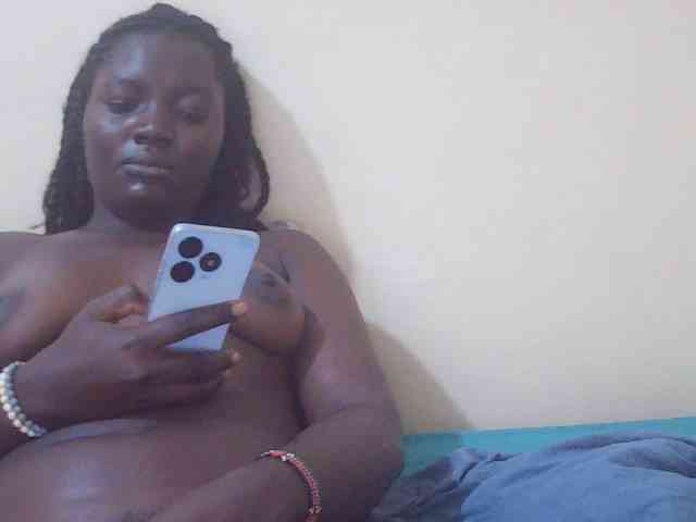 Shesprettya webcam
