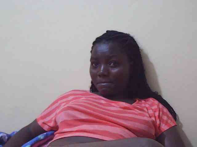 Shesprettya webcam