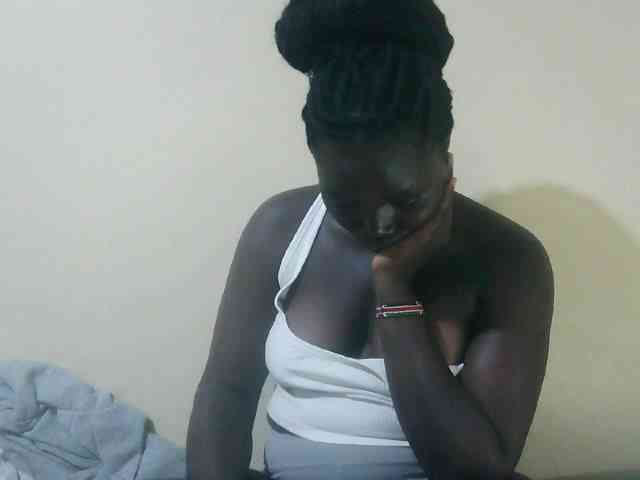 Shesprettya webcam